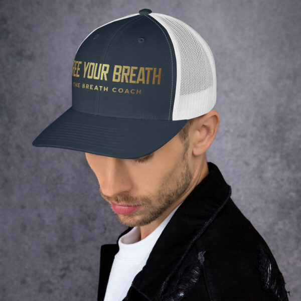 Trucker-Breath-Cap – Bild 11